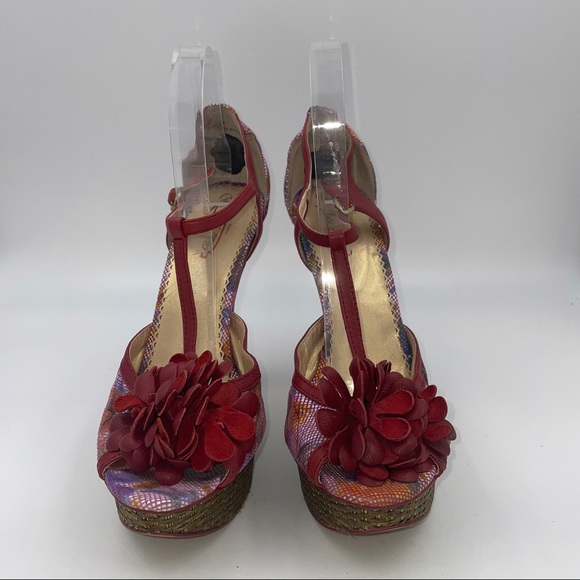 Poetic License platform floral 3D rosette petals strappy heels sandals - Picture 2 of 7